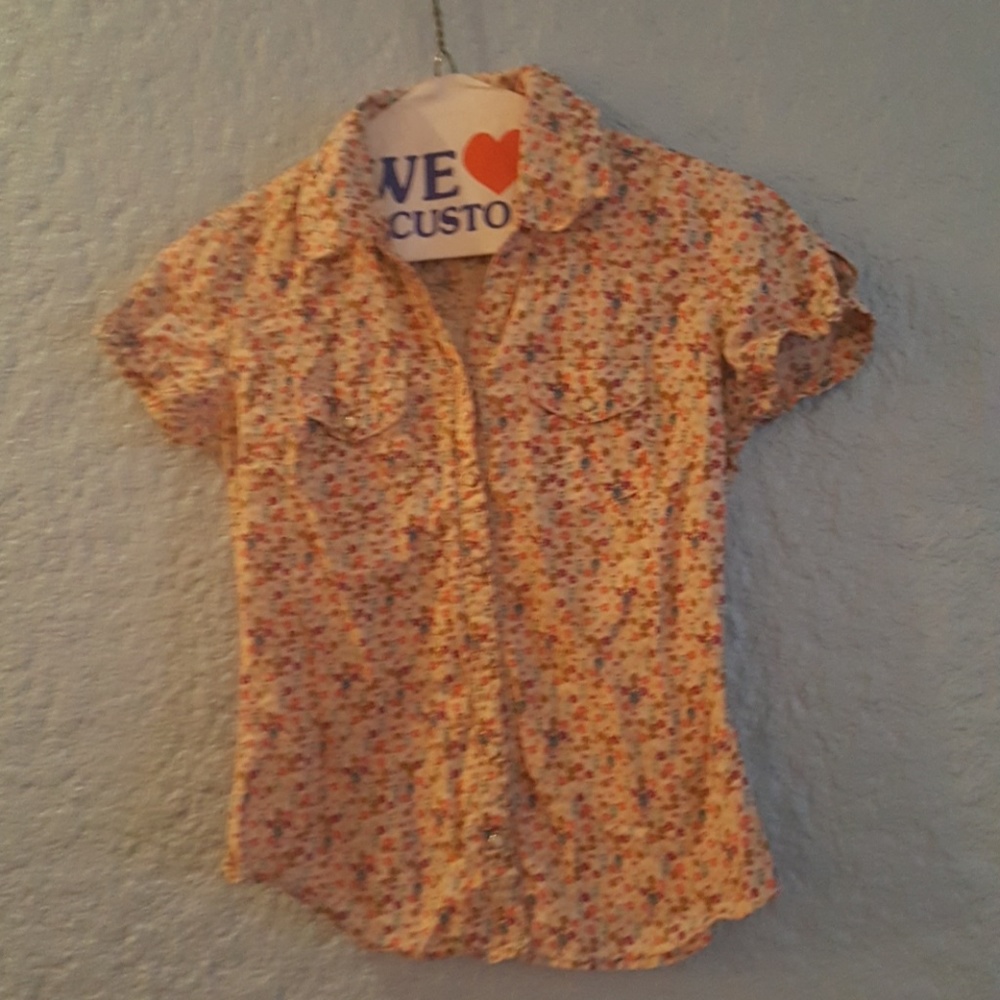 Tilt Short-sleeved Button-down Shirt